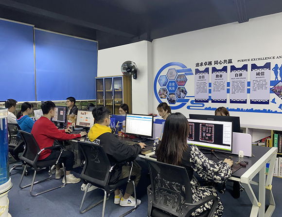 技術(shù)團(tuán)隊