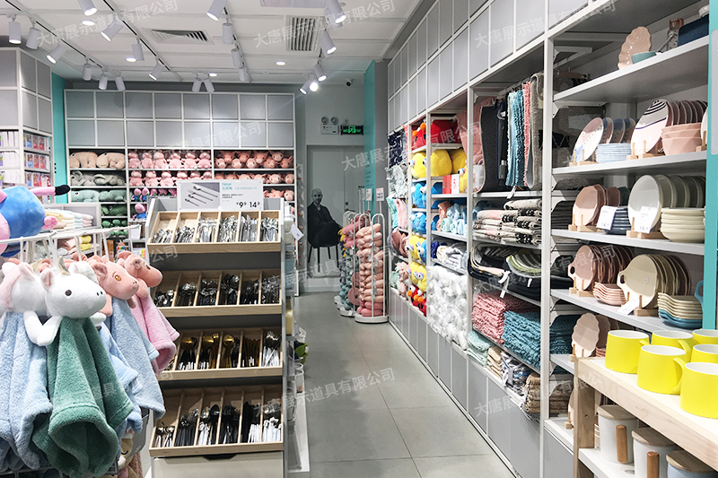 增城精品店貨架，NOME貨架，諾米陳列架，大唐展示貨架，北歐風貨架，三元店貨架