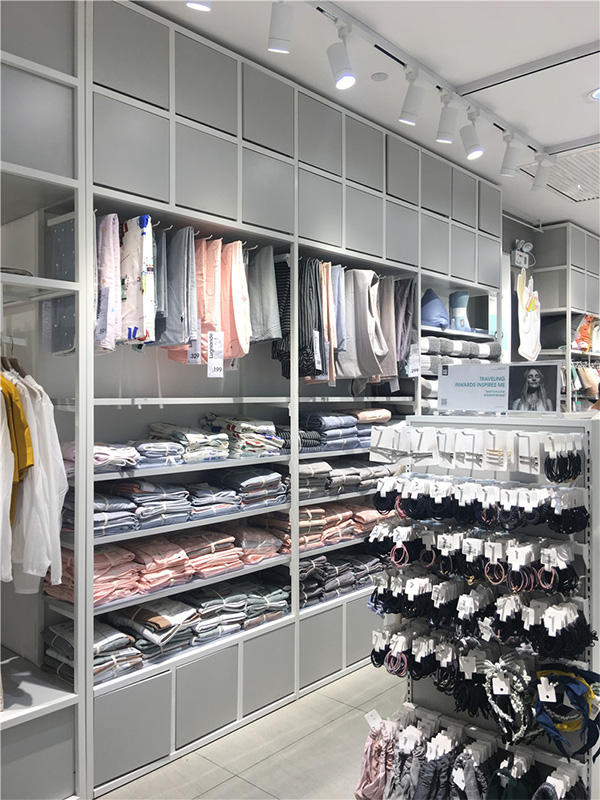 哈密地貨架批發(fā)廠分享定制飾品店貨架的基本流程