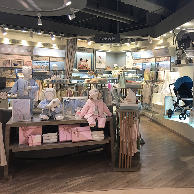 福建簡約風格童裝母嬰貨架