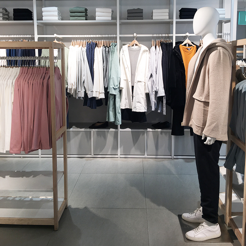 貴港諾米展示貨架