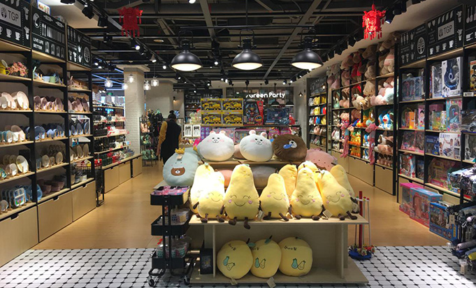 三門峽飾品店貨架定制案例