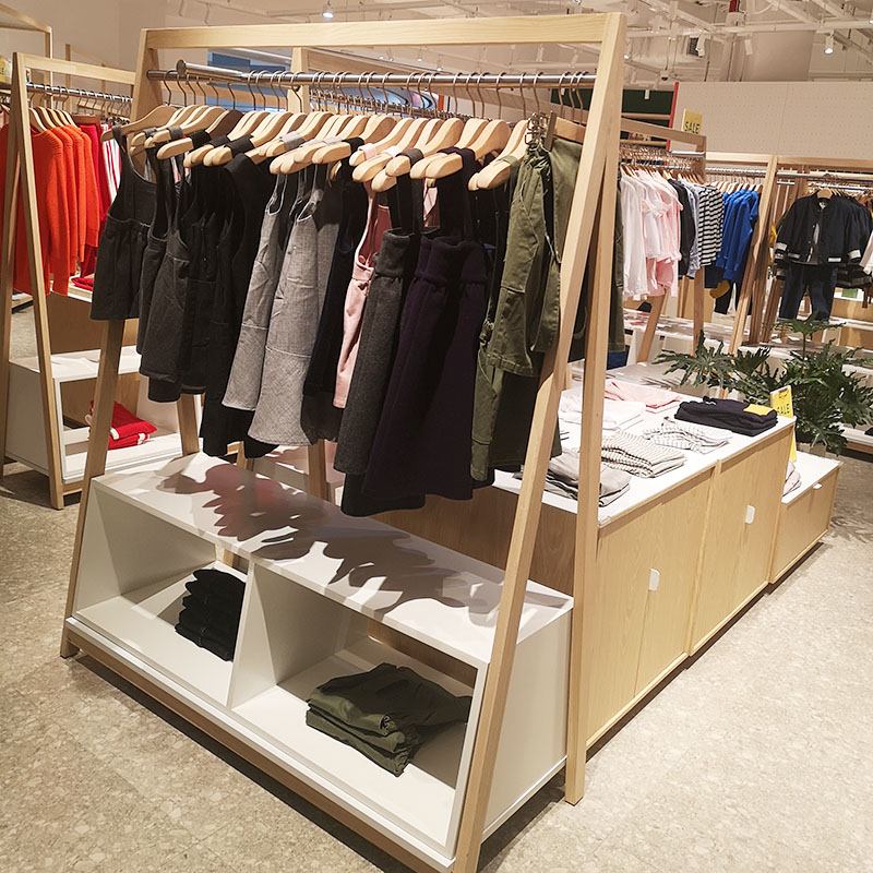 石家莊服裝店貨架設計