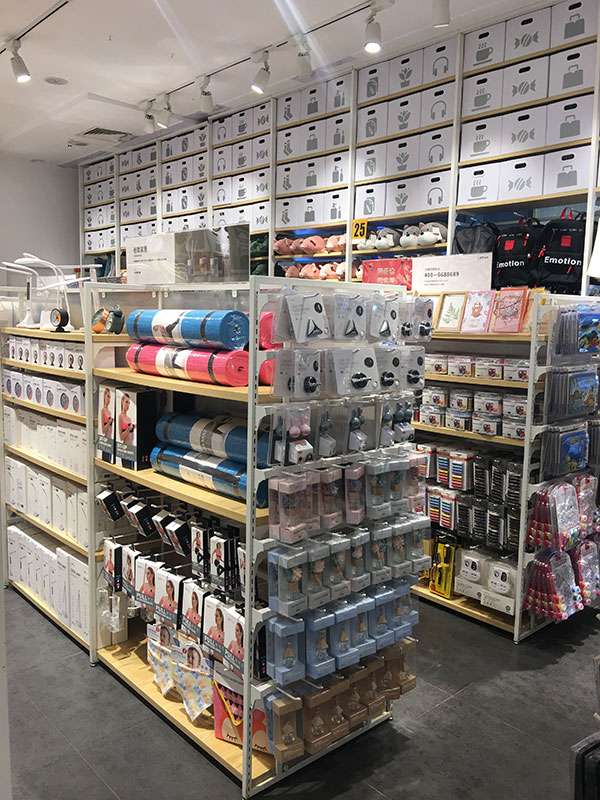 長春百貨貨架,貨架擺放,NOME貨架,貨架定制廠家 長春百貨貨架,貨架擺放,NOME貨架,貨架定制廠家