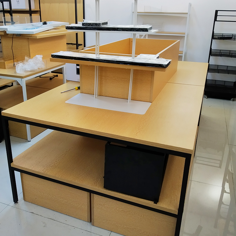 濟寧名創家居貨架