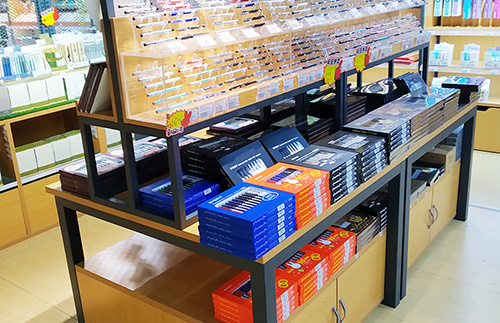 廣州文具貨架廠家淺談文具貨架有幾種！