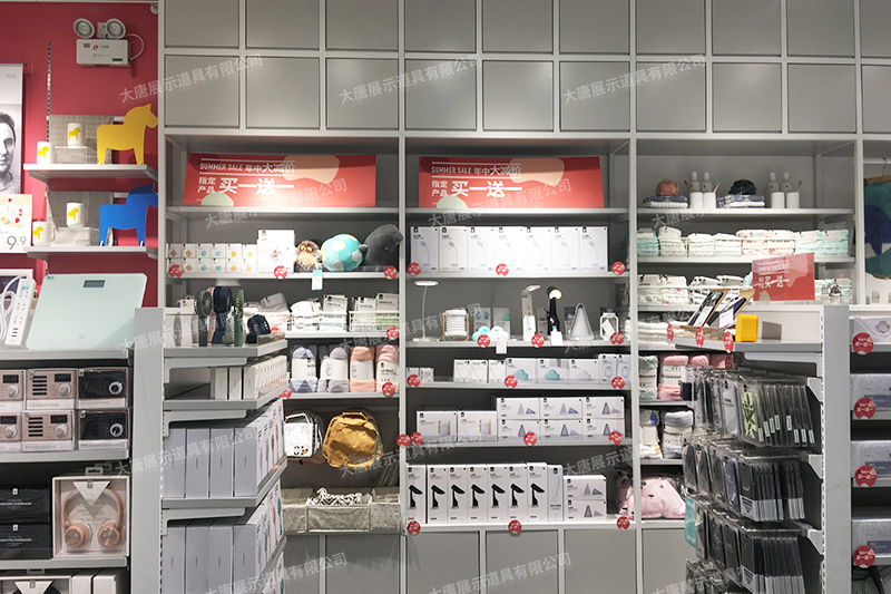 湖北精品店貨架，NOME貨架，諾米陳列架，大唐展示貨架，北歐風貨架，三元店貨架