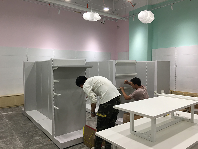 哈密地NOME貨架,精品店貨架,貨架安裝,定制貨架